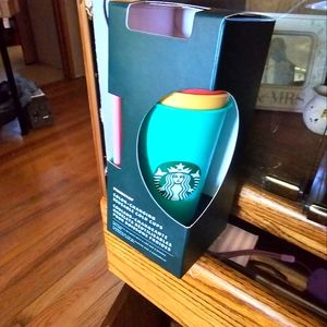Starbucks color changing cups with lid and straw